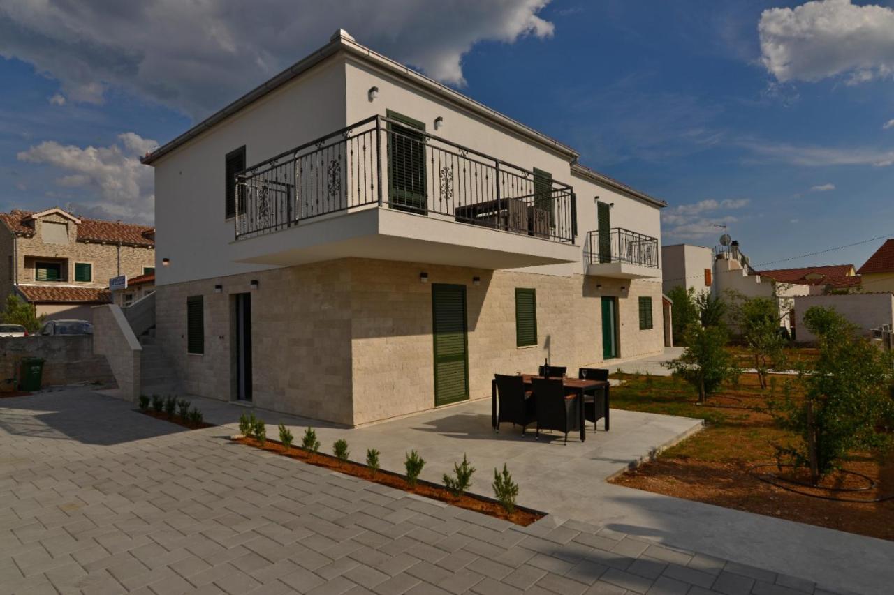 Ferienwohnung Ventus Srima Exterior foto
